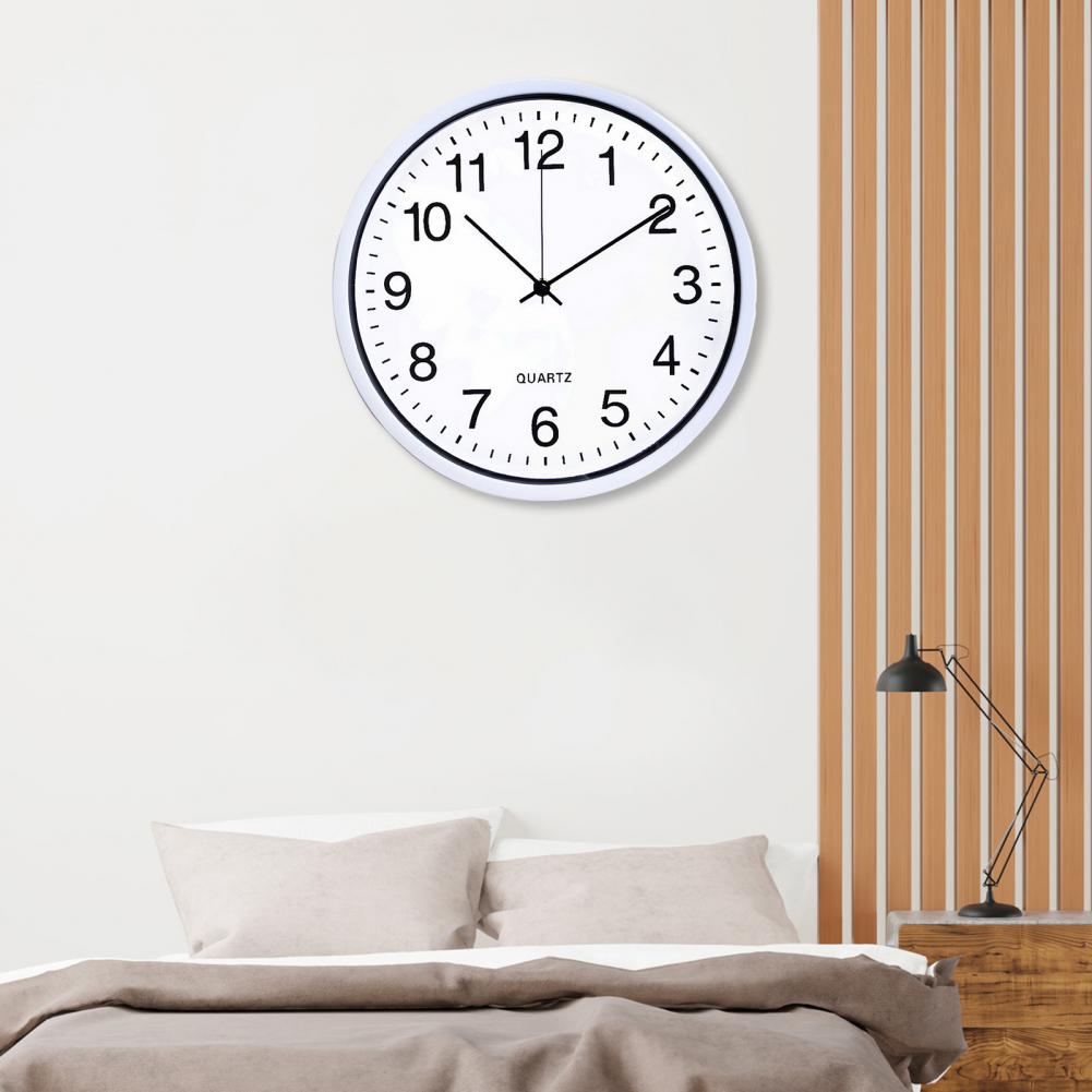 Classic silent wall clock