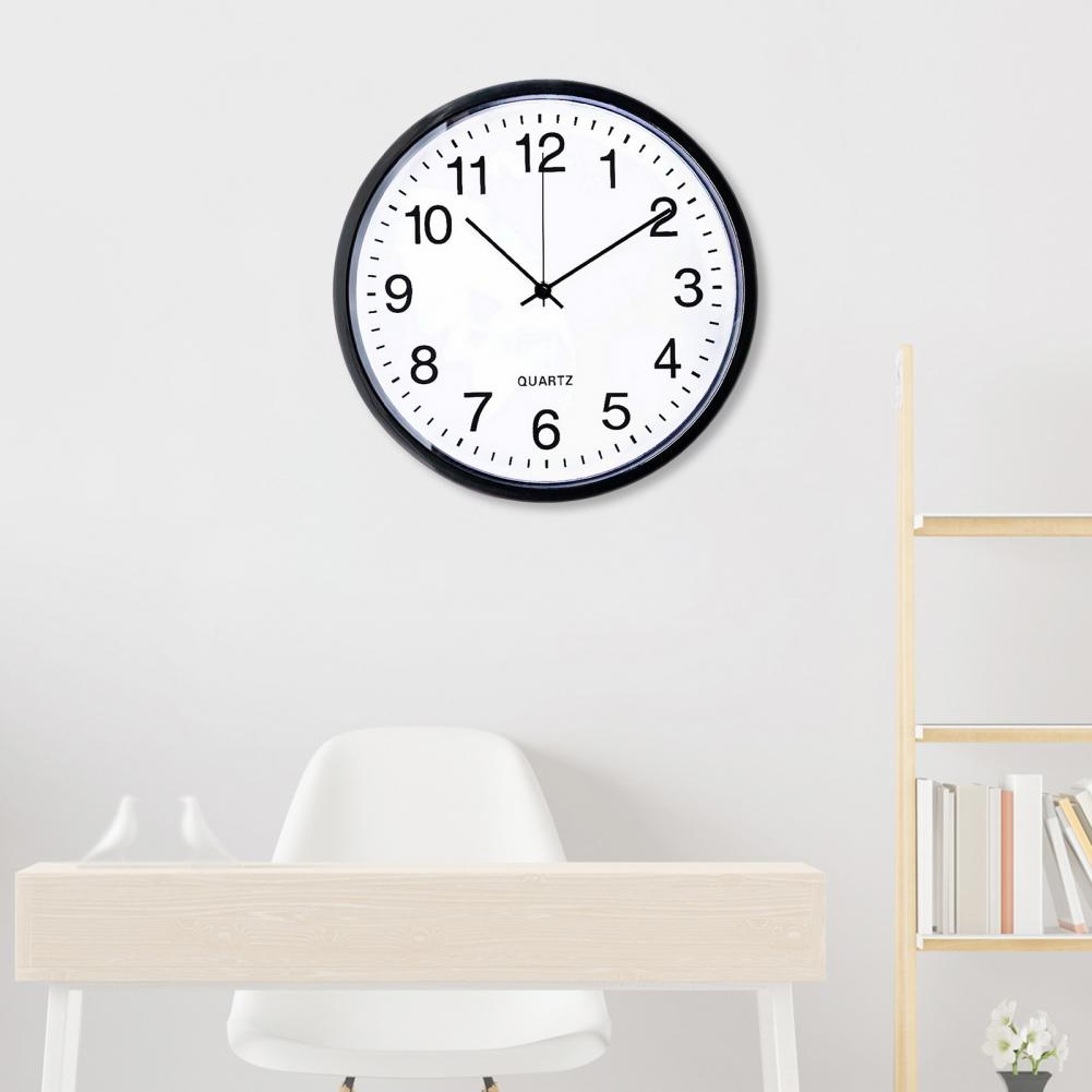 Classic silent wall clock